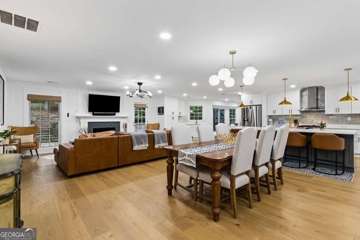 2658 Chimney Springs Drive