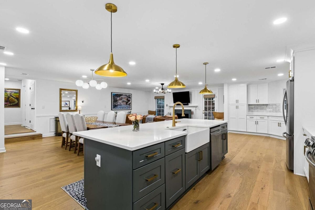 2658 Chimney Springs Drive
