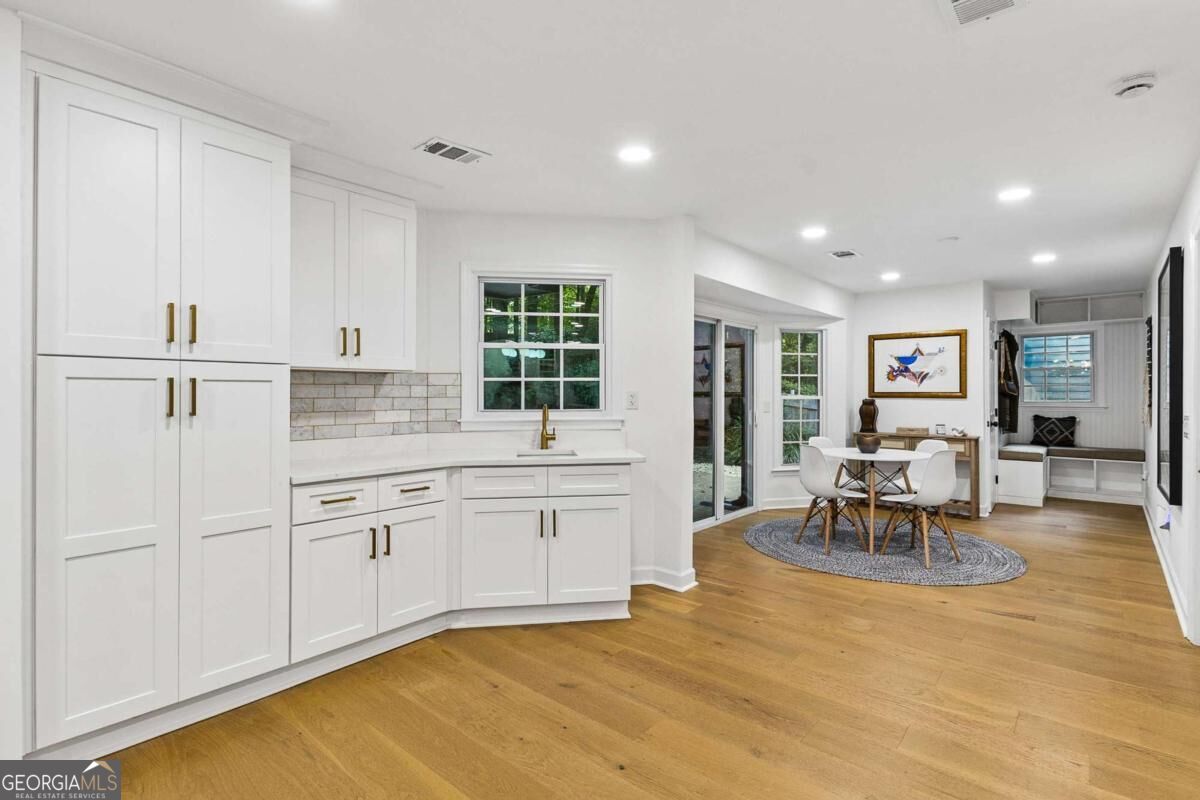 2658 Chimney Springs Drive
