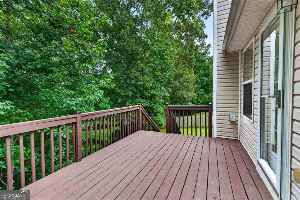 17 Mitchell Drive