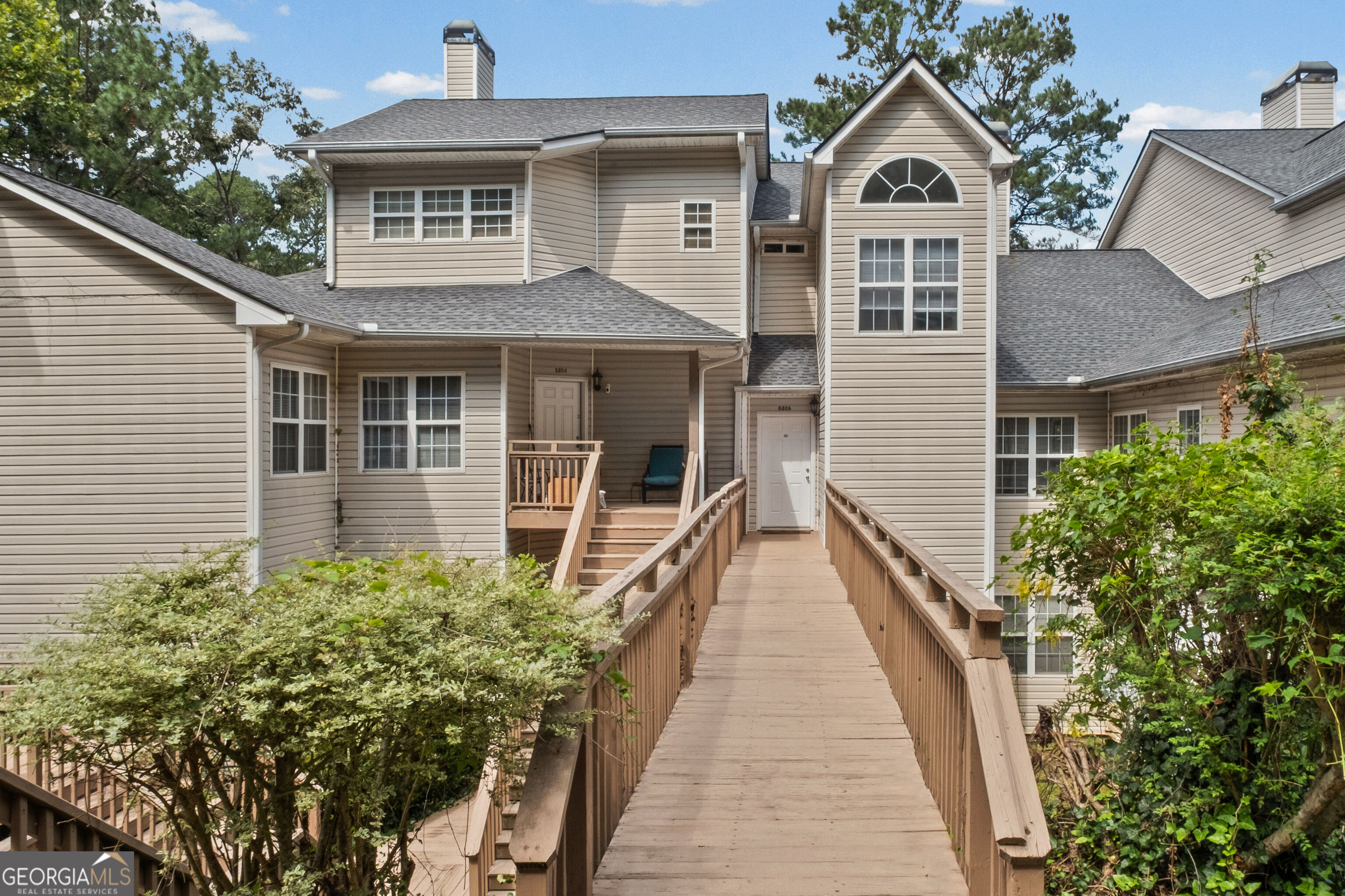 8806 Fairview Bluff Rd.