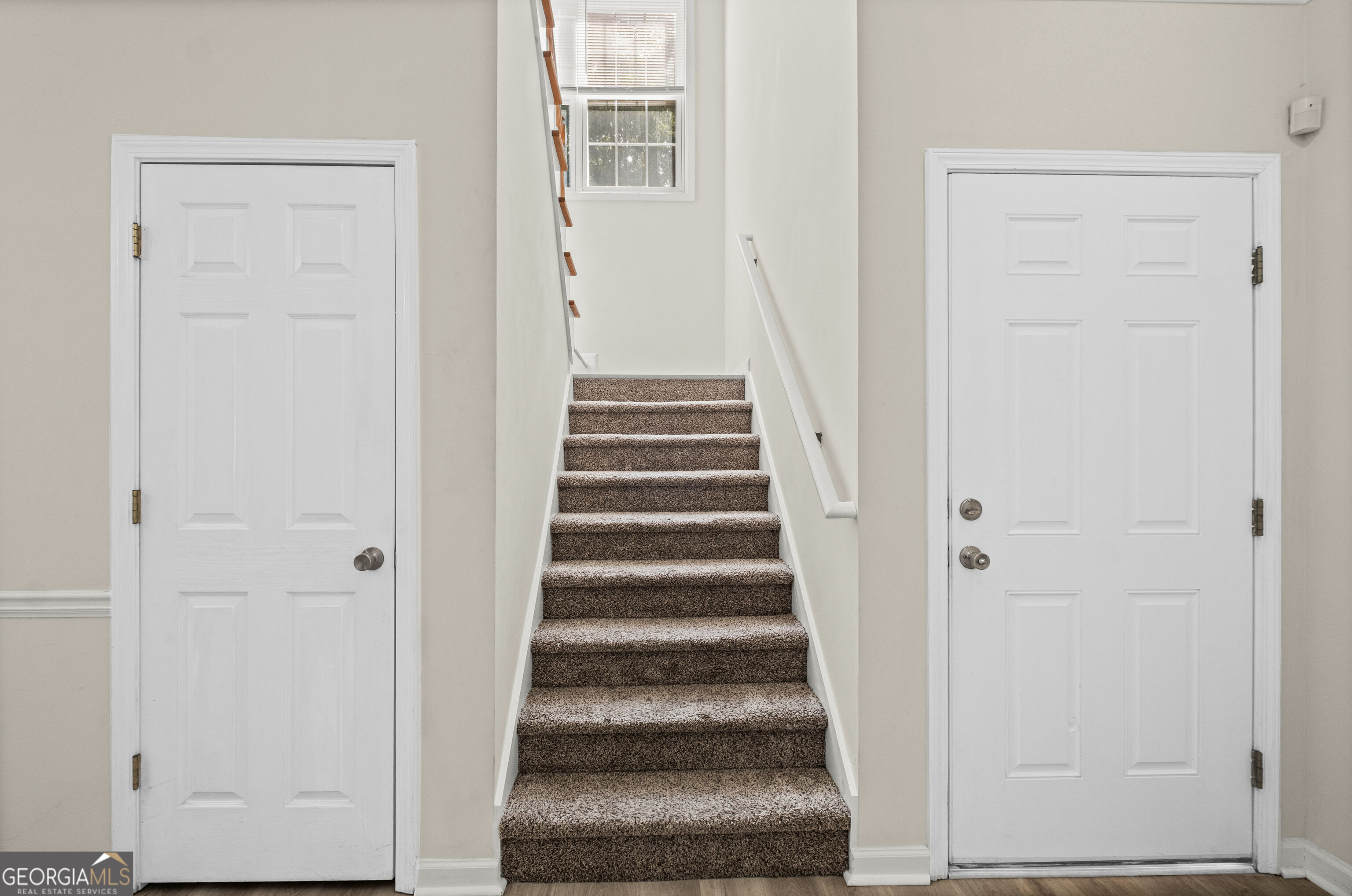 8806 Fairview Bluff Rd.