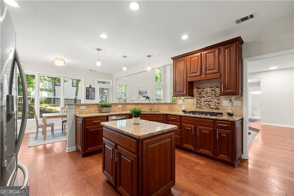 1150 Timberline Place