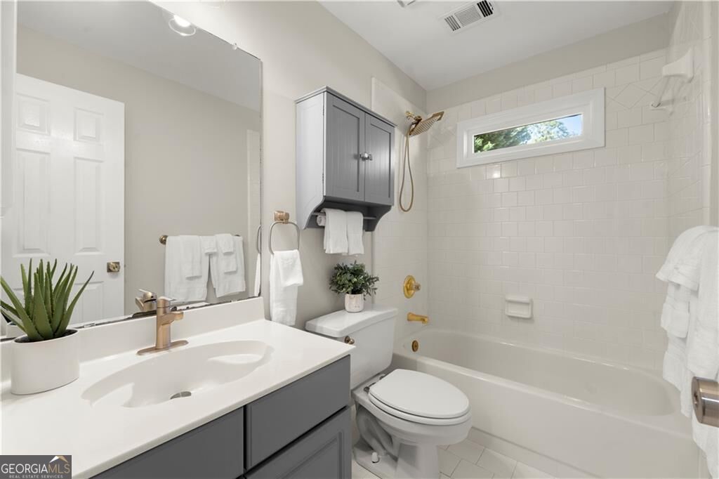 1150 Timberline Place
