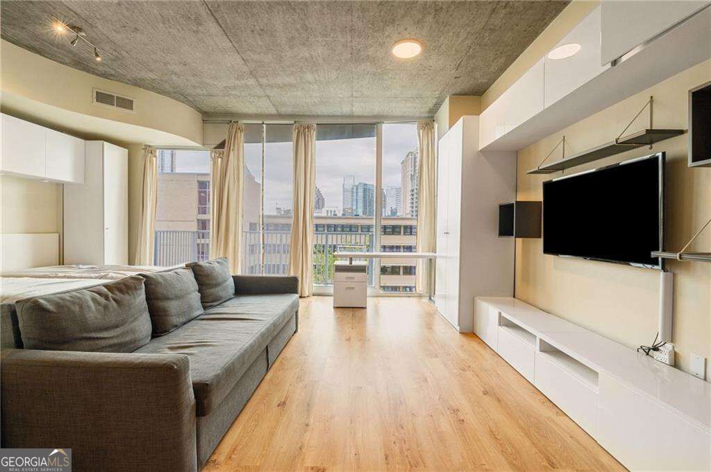 860 Peachtree Street NE # 803