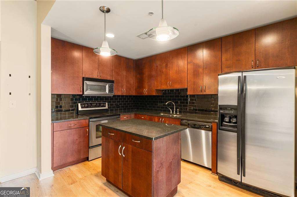 860 Peachtree Street NE # 803