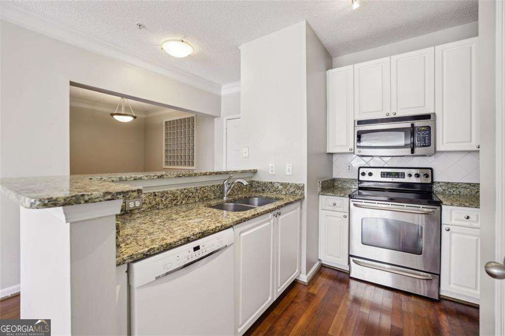 10 Perimeter Summit Boulevard NE # 3206