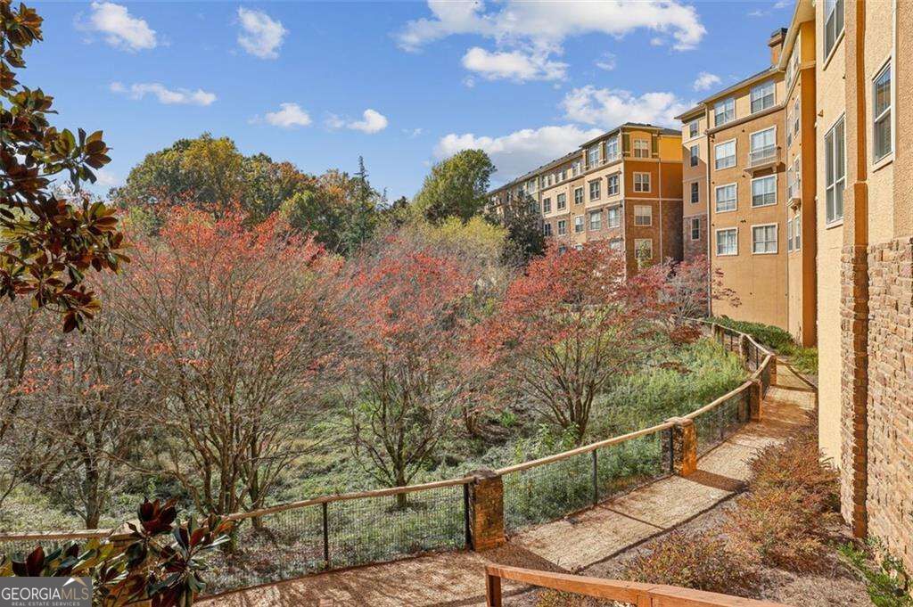 10 Perimeter Summit Boulevard NE # 3206