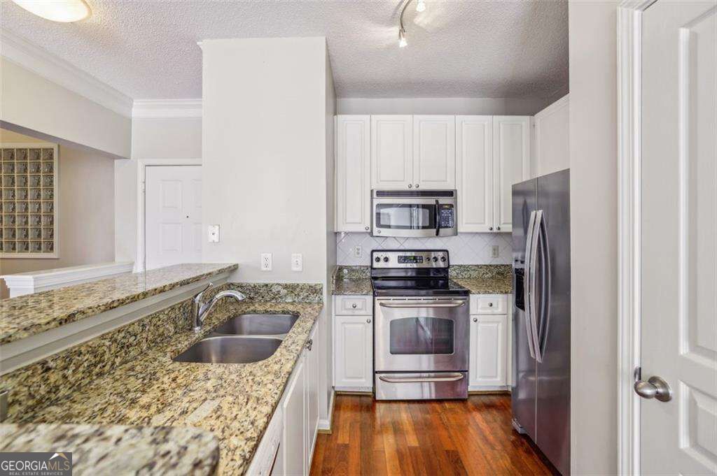 10 Perimeter Summit Boulevard NE # 3206
