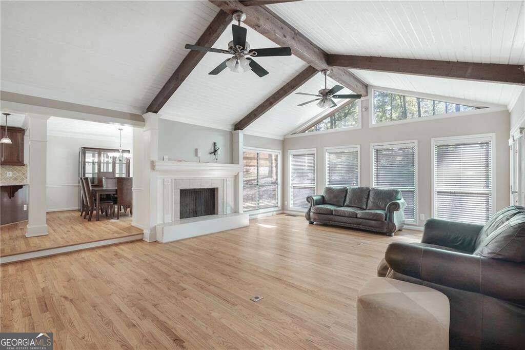 3370 Indian Hills Drive