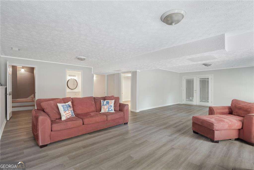 3370 Indian Hills Drive