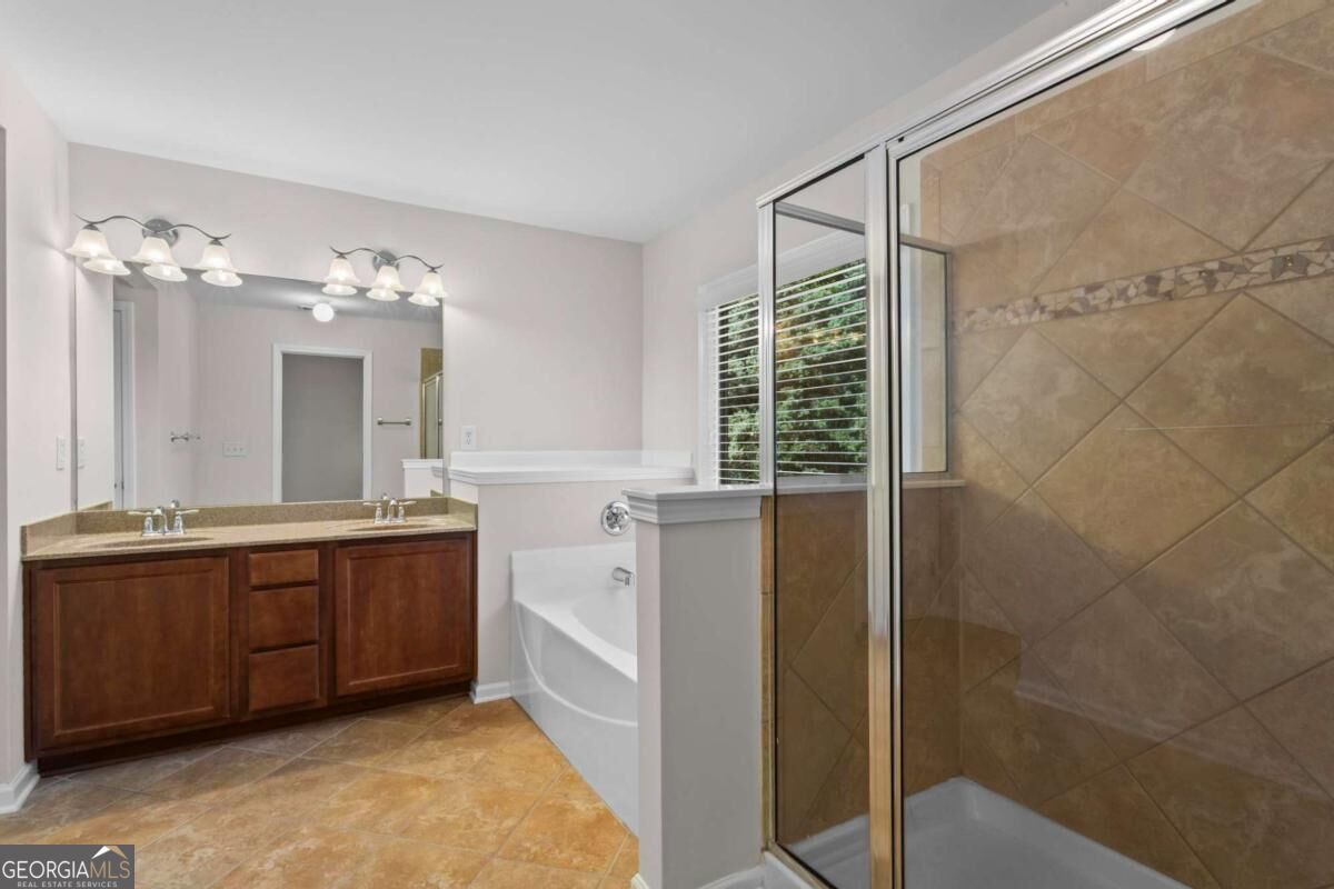 1340 Winshire Cove