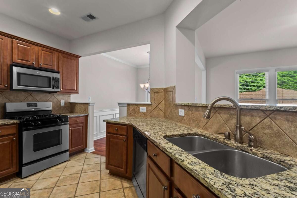 1340 Winshire Cove