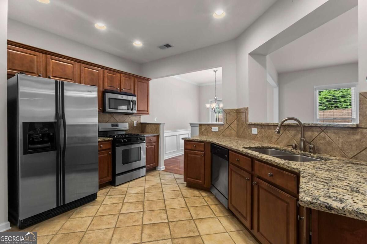1340 Winshire Cove