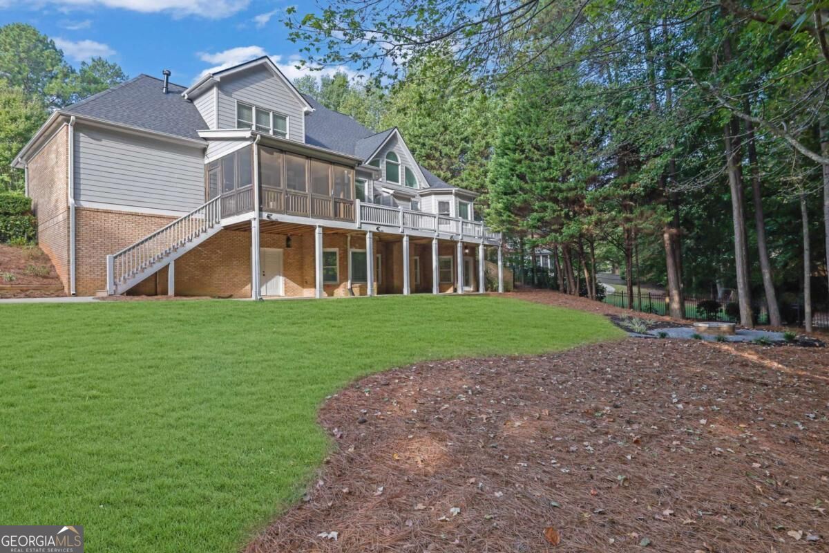 5166 Hill Road NW