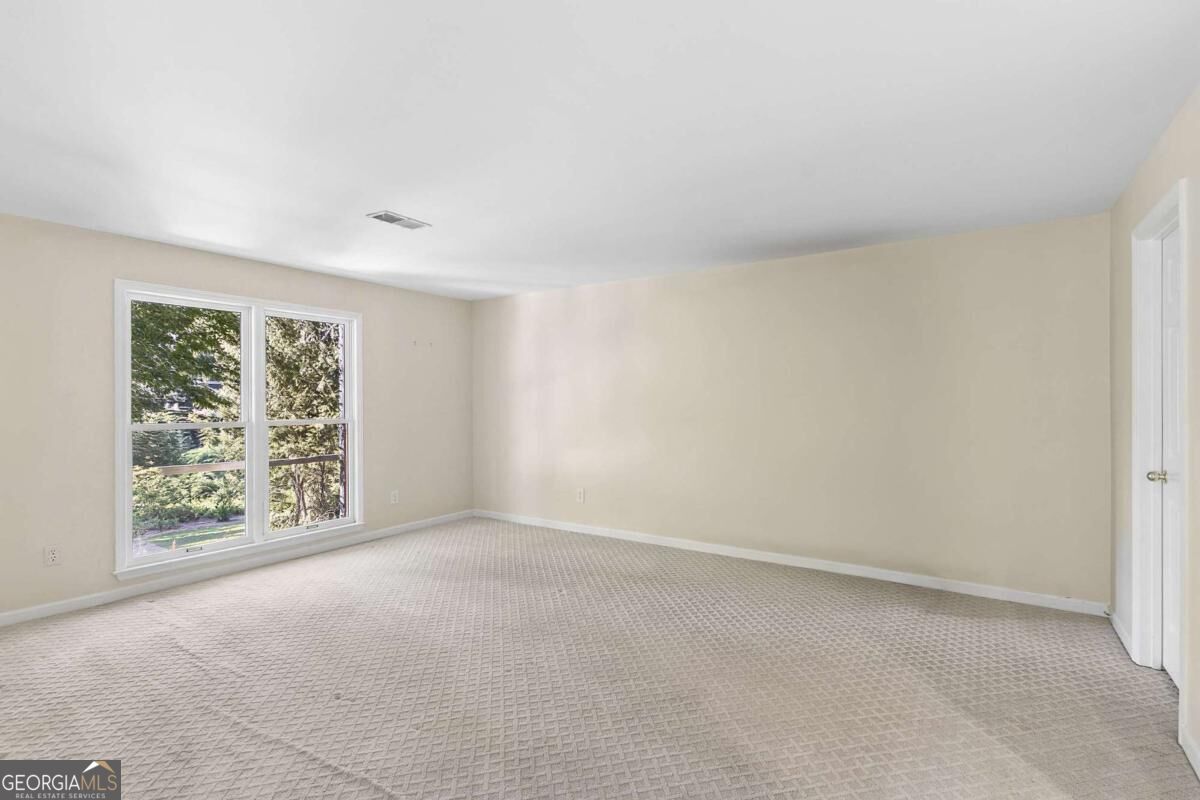 4274 Wieuca Overlook NE