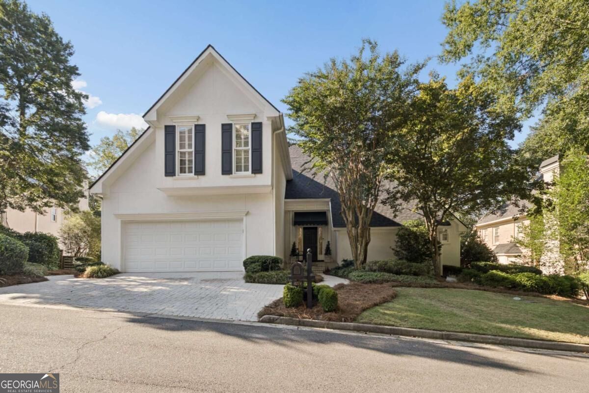 4274 Wieuca Overlook NE