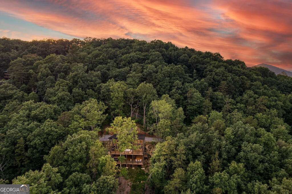 281 Raintree Bend