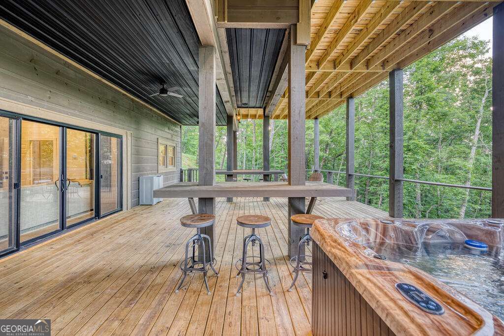 281 Raintree Bend