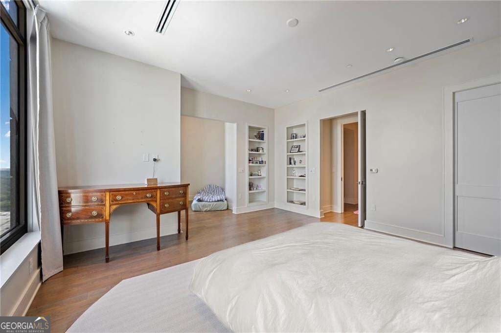 3376 Peachtree Road NE # 44B