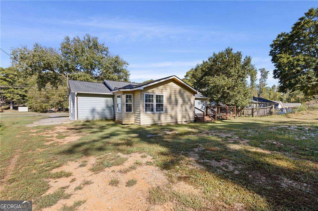 38 Baker Road SE