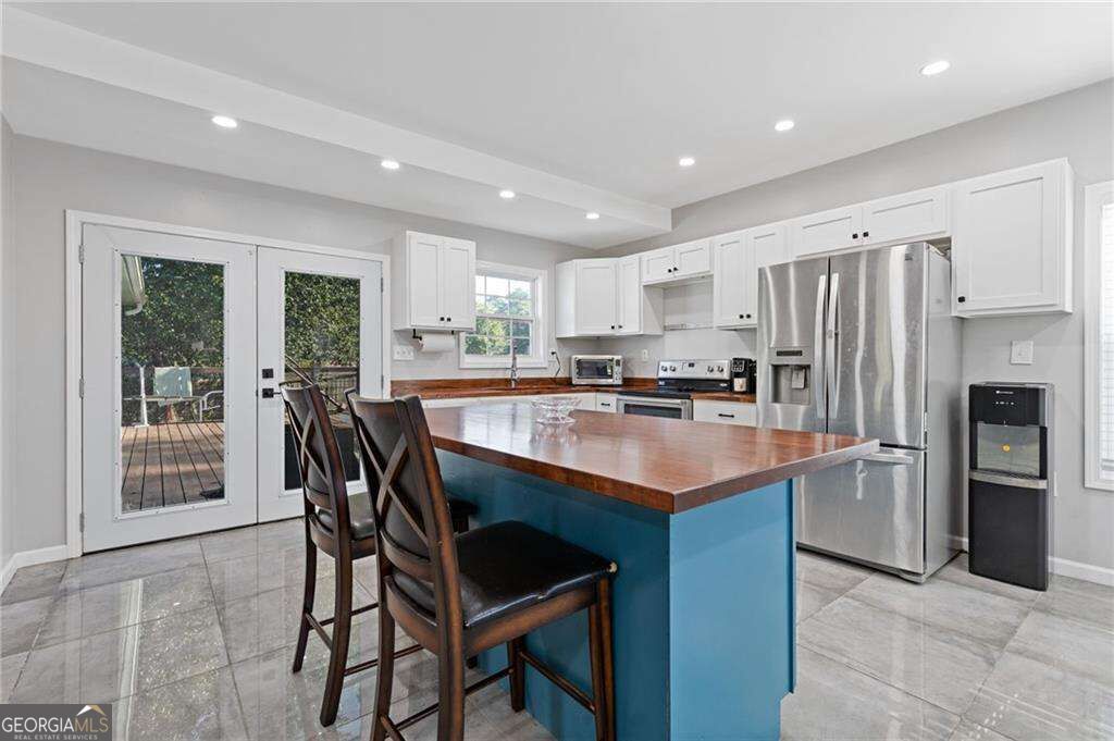 38 Baker Road SE