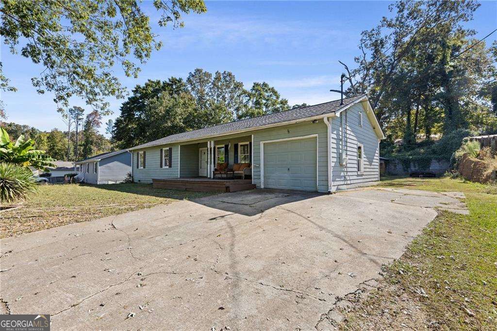 38 Baker Road SE