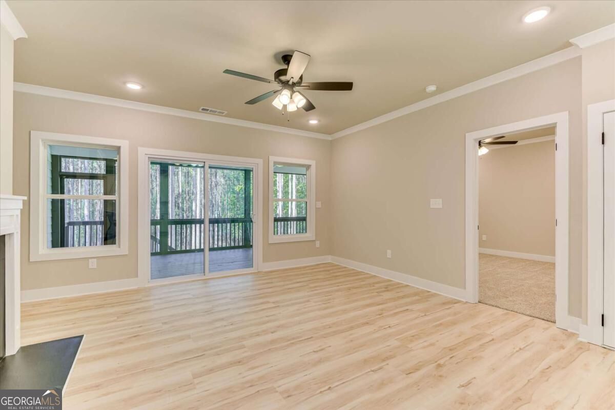 1165 Watersedge Cove