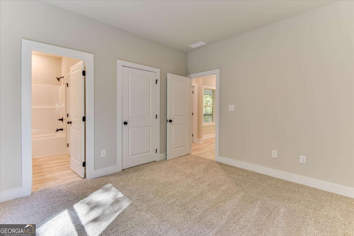 1165 Watersedge Cove