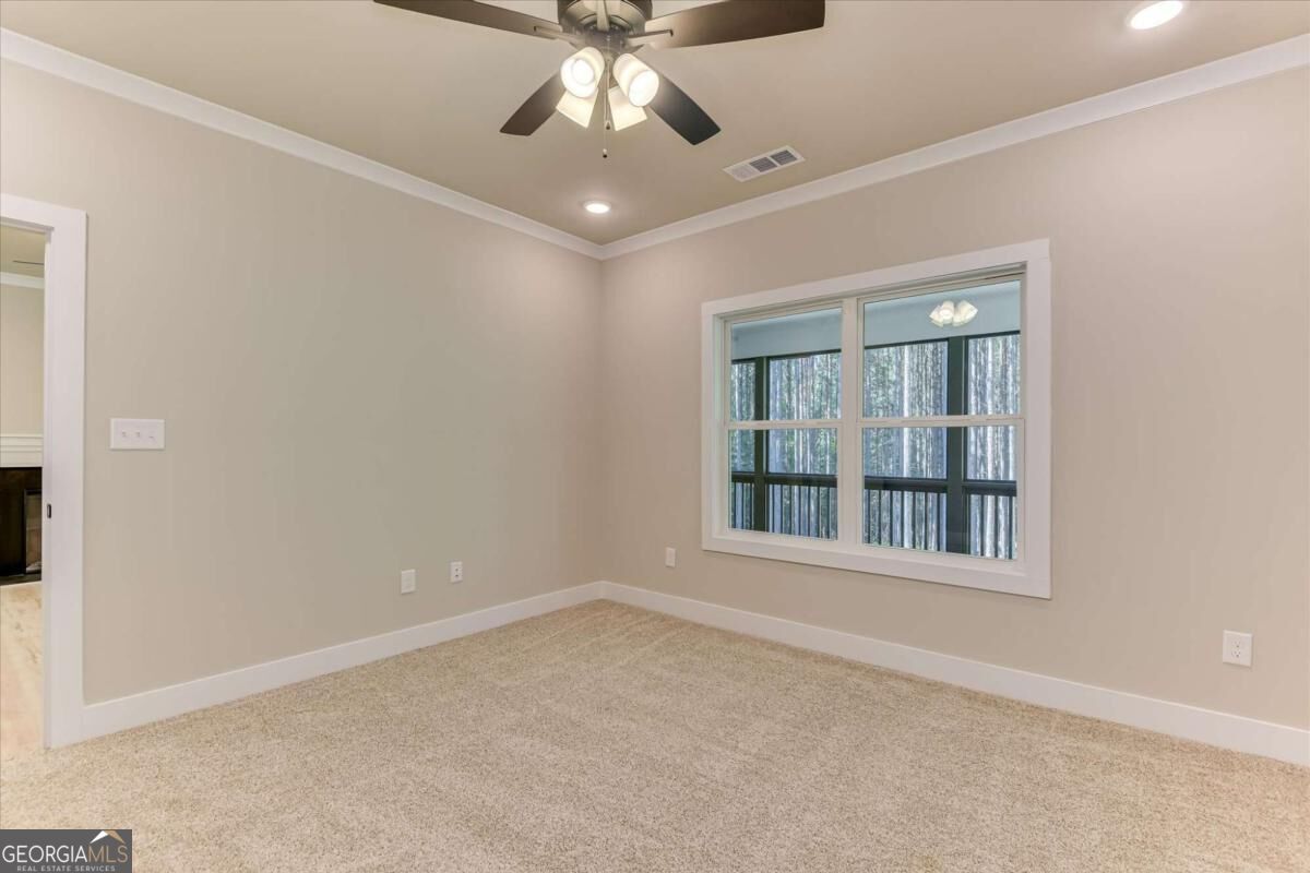 1165 Watersedge Cove