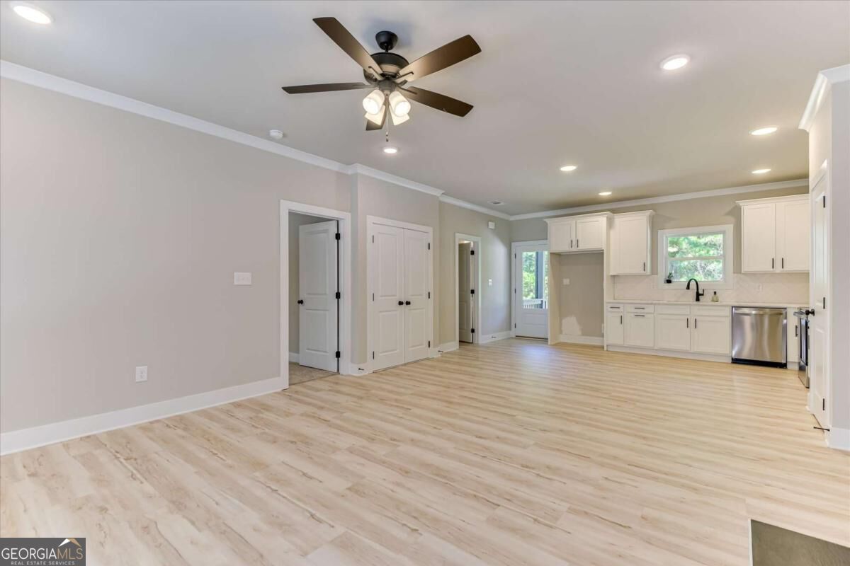 1198 Sunset Cove