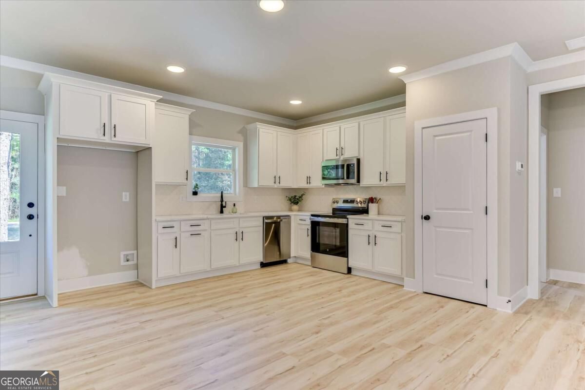 1198 Sunset Cove