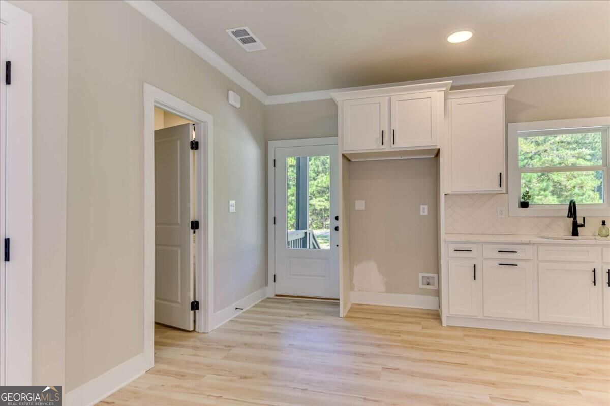 1198 Sunset Cove