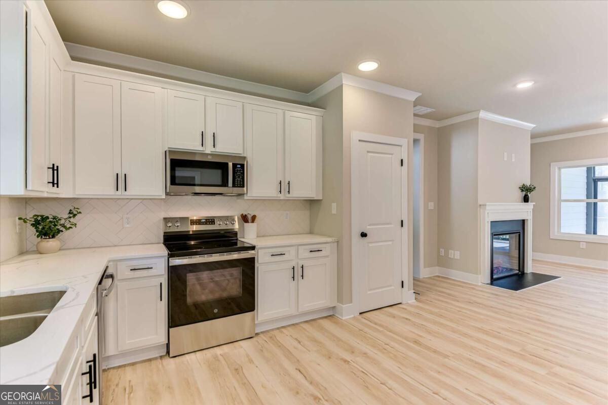 1198 Sunset Cove