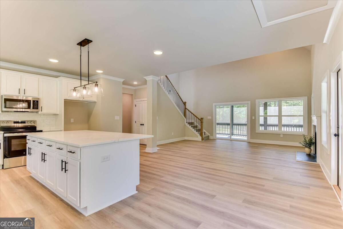 1192 Sunset Cove