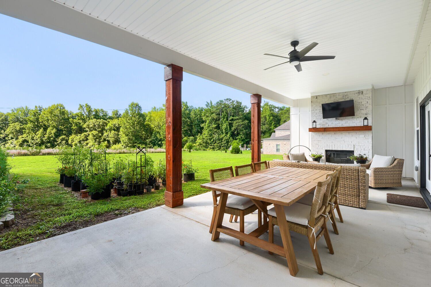 1225 Rocky Creek Road
