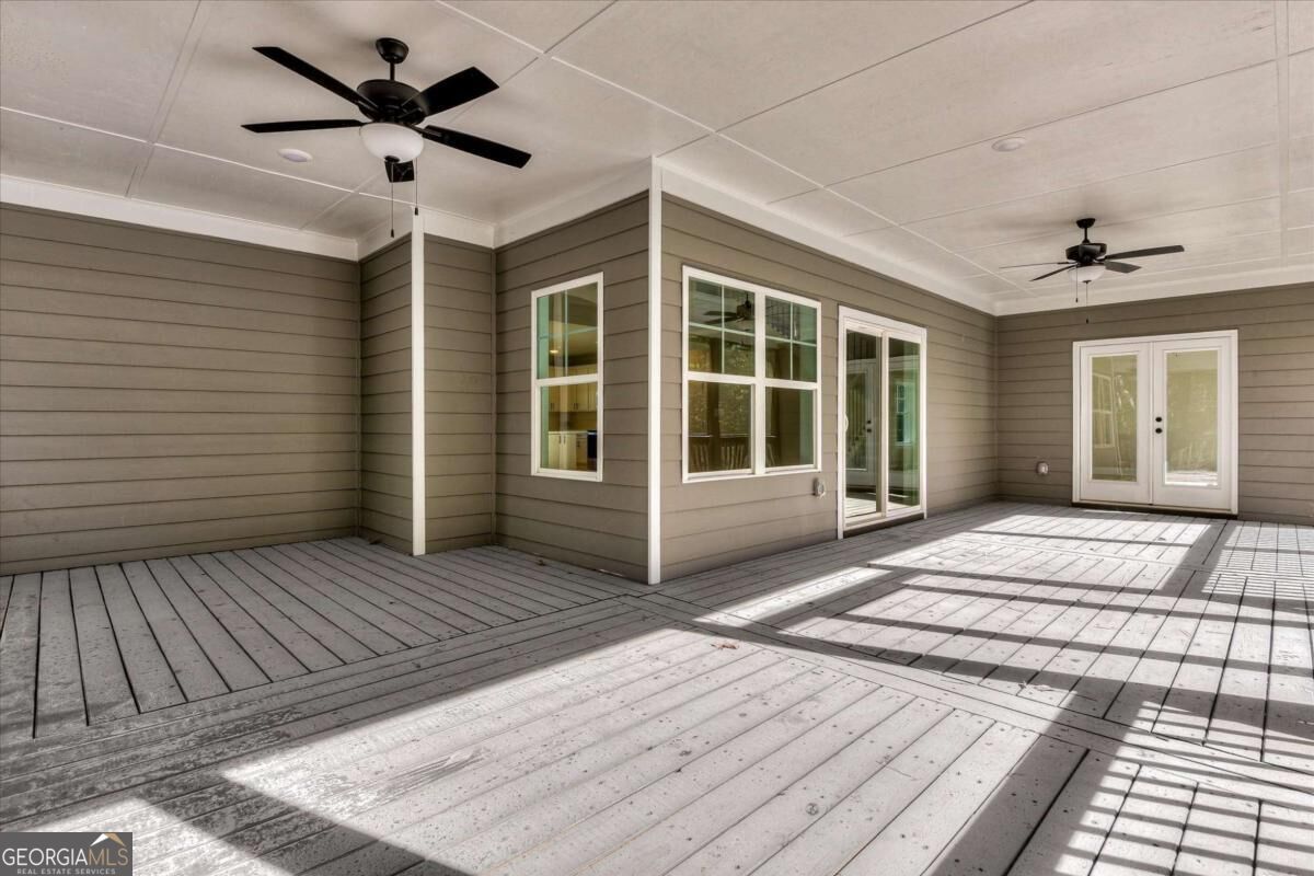 1021 Pointe S