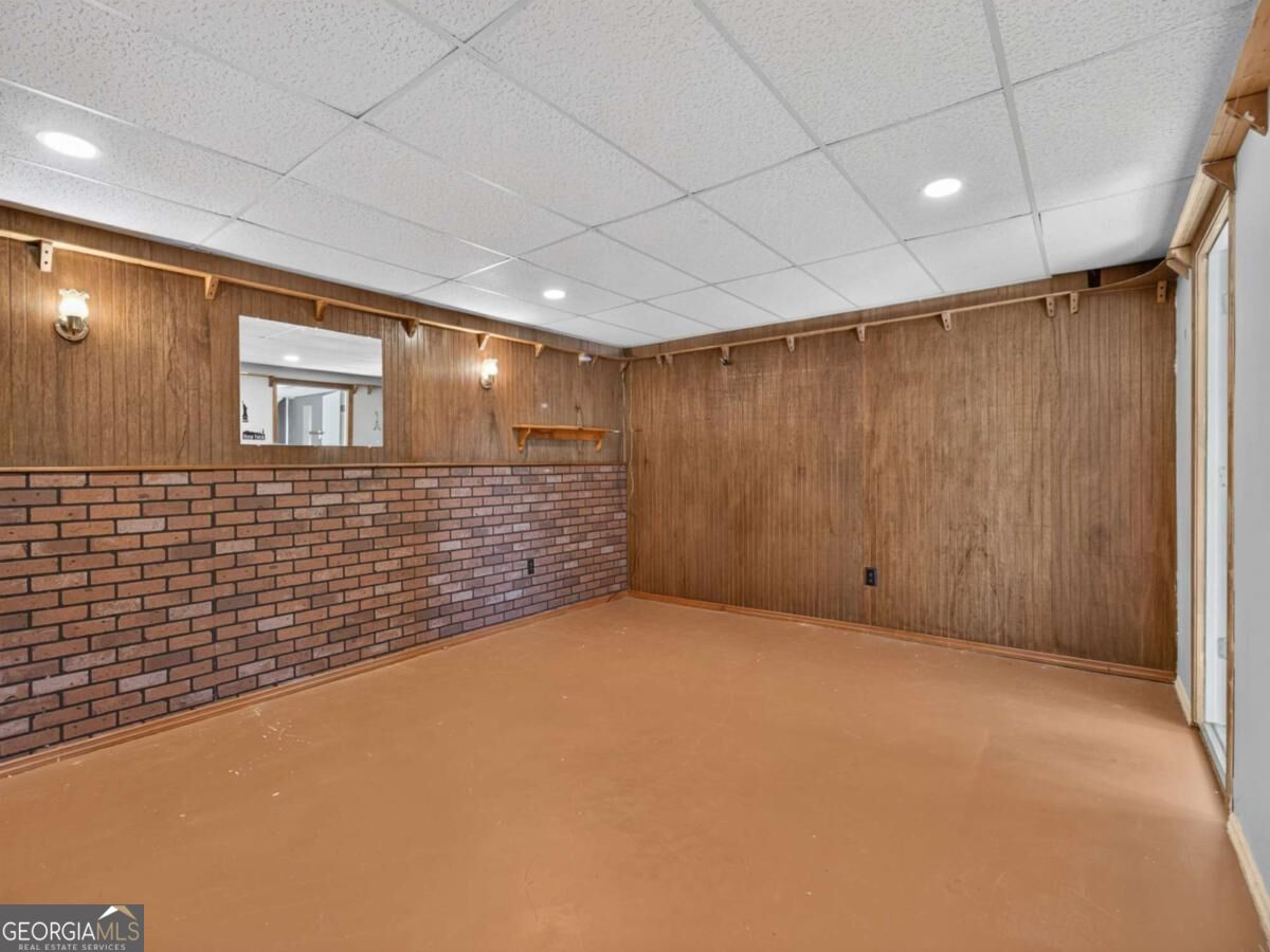 1038 Whispering Woods Drive