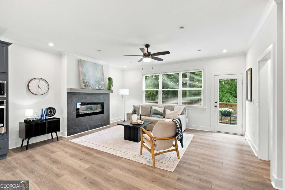 3401 Catalan Alley