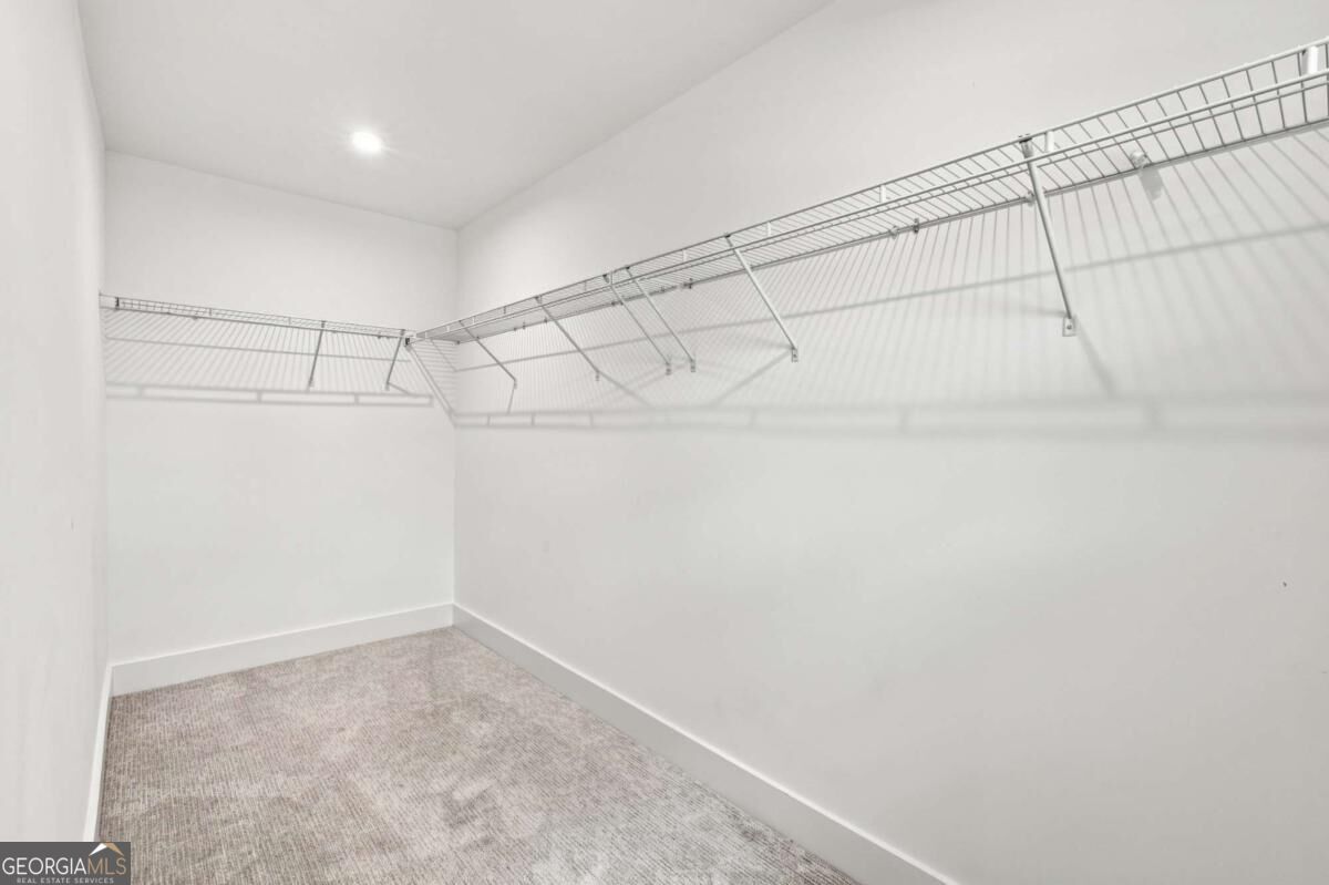 3401 Catalan Alley