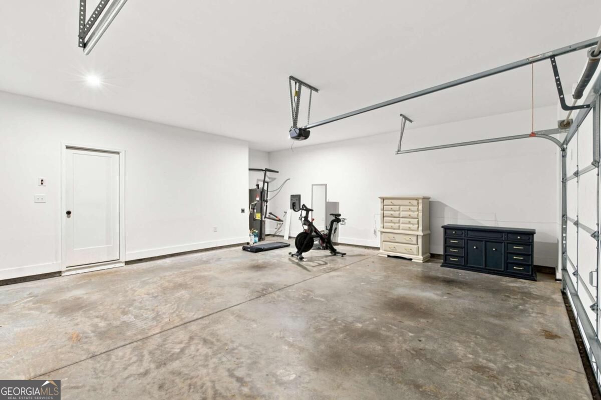 3401 Catalan Alley