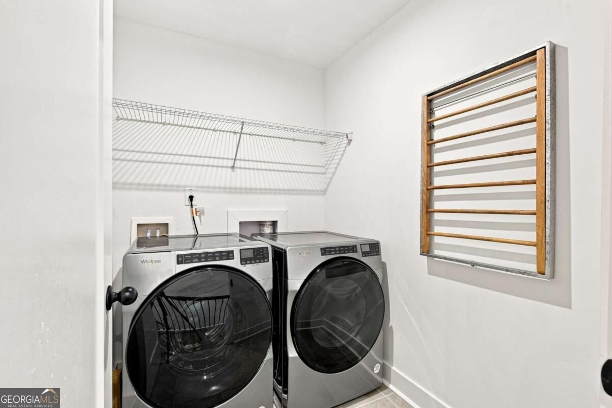 3401 Catalan Alley
