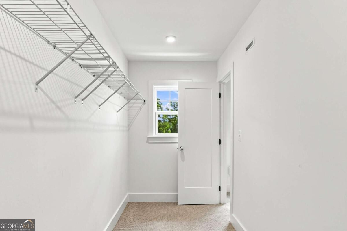 3401 Catalan Alley