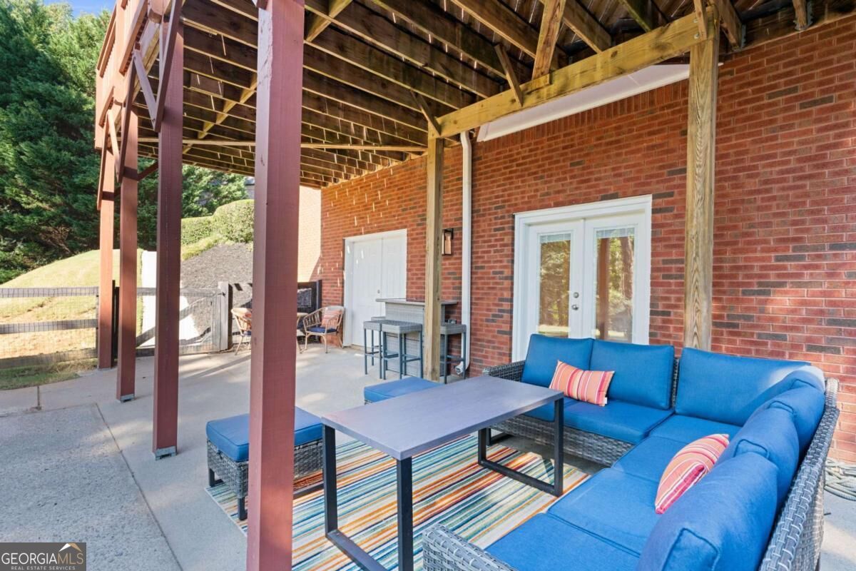 305 Ivy Brook Court
