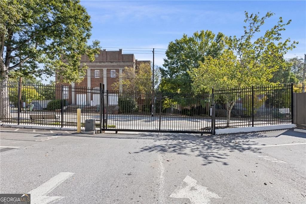108 Park Place # 112