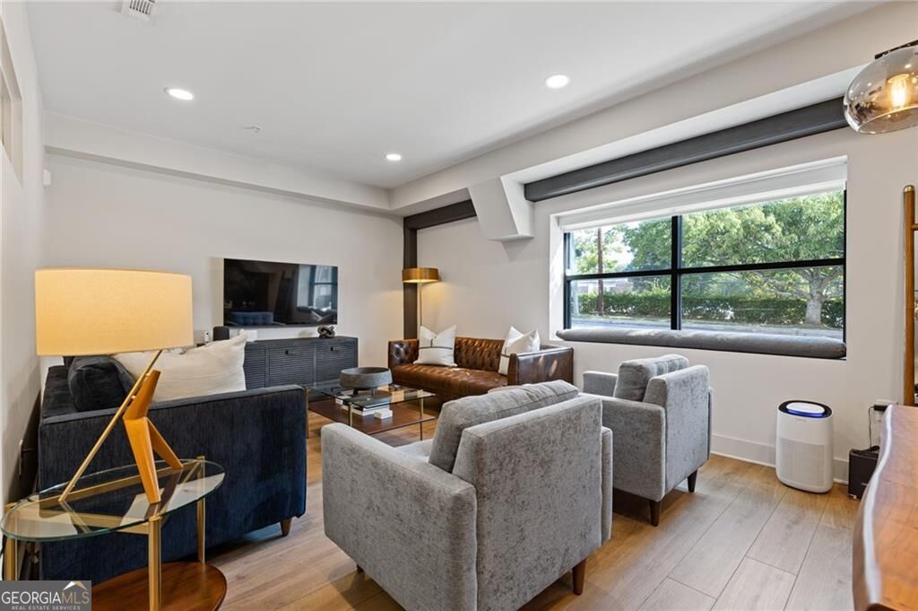 108 Park Place # 112