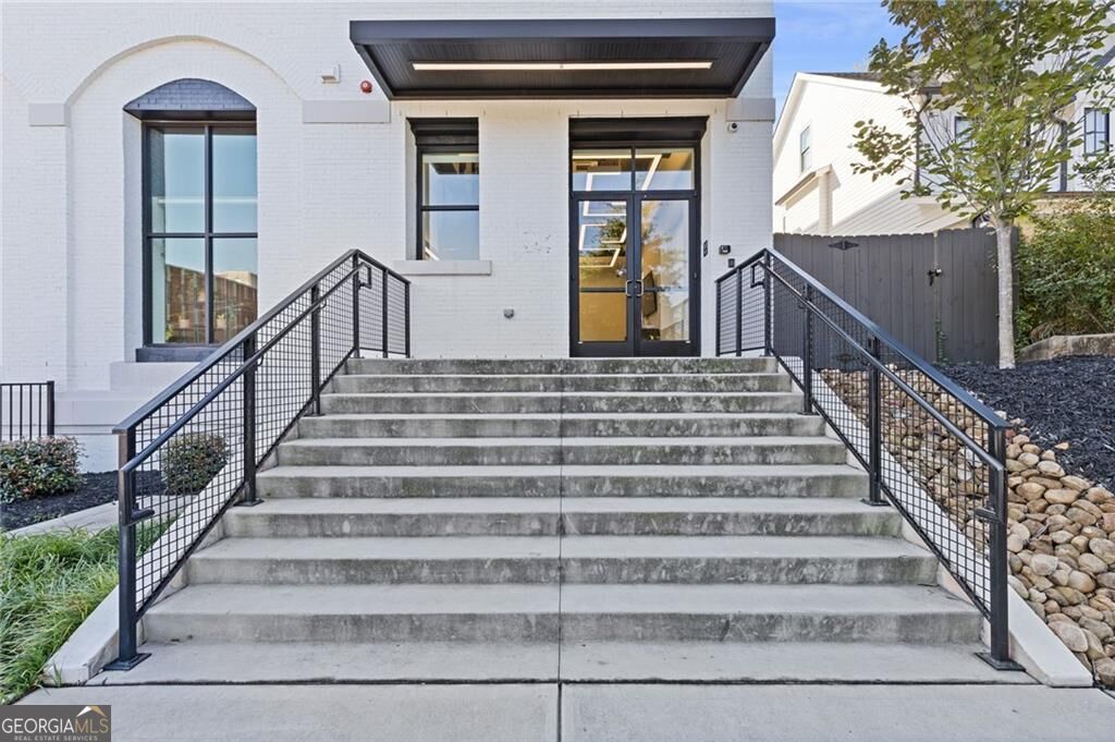 108 Park Place # 112