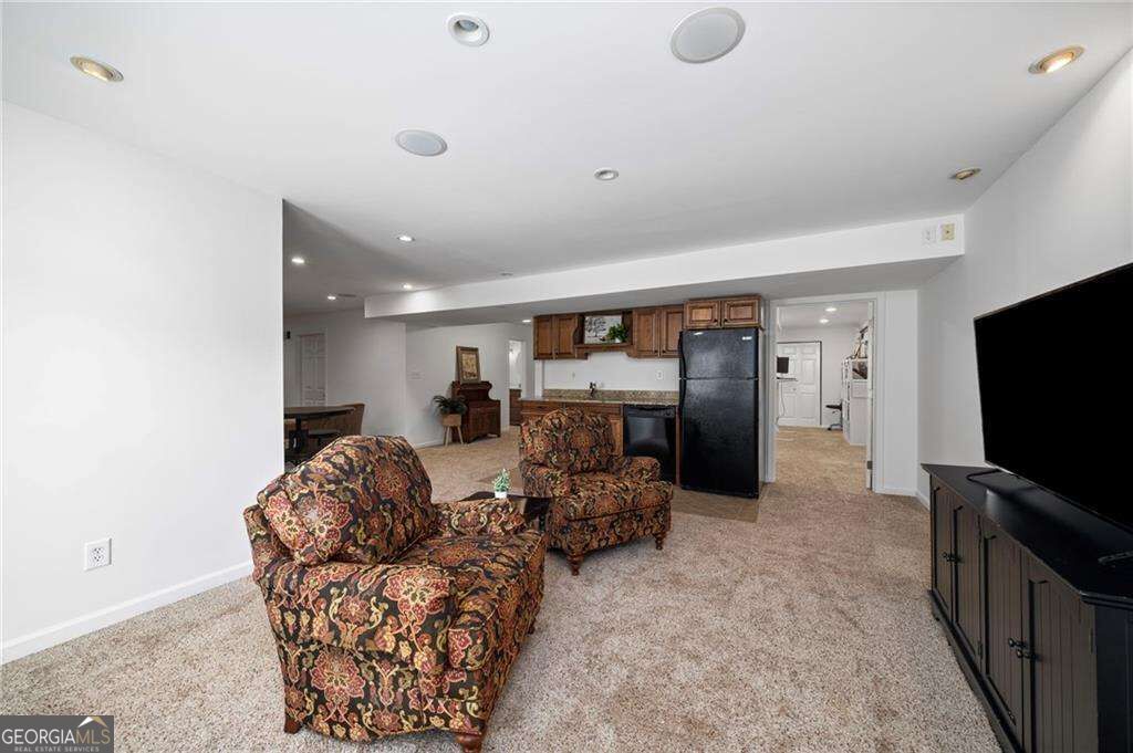 4441 Freeman Road