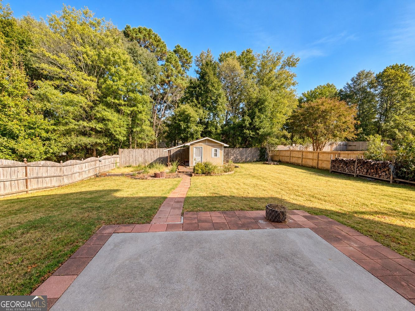 785 Andora Court SW