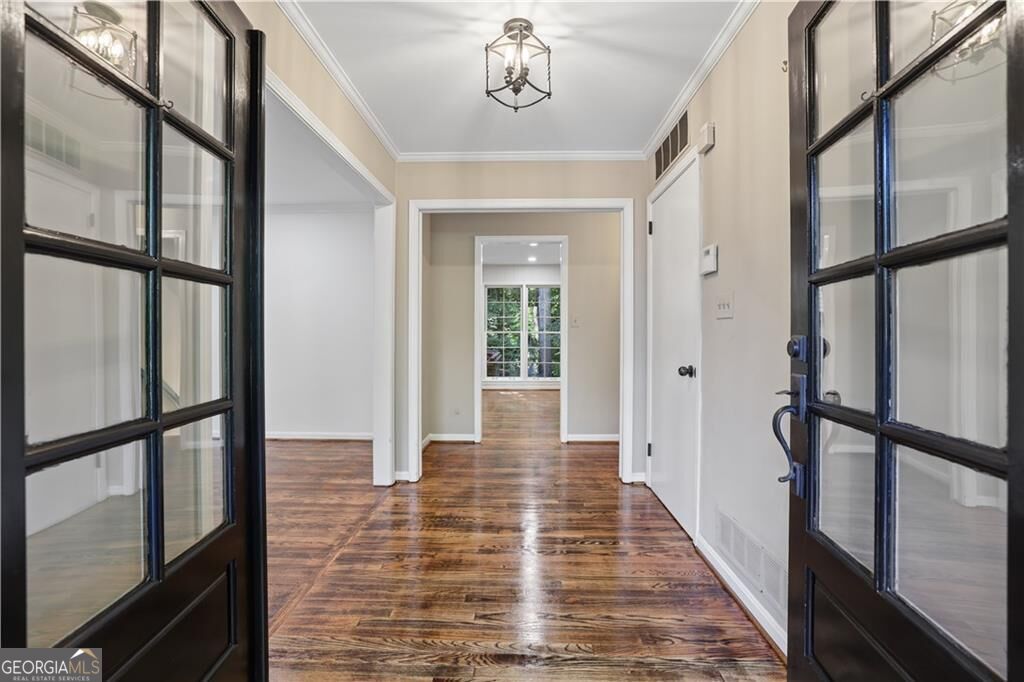 4601 Club Circle NE